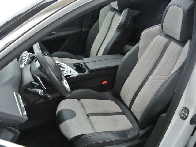 Peugeot 3008 EAT8 GT-Line Hybrid4