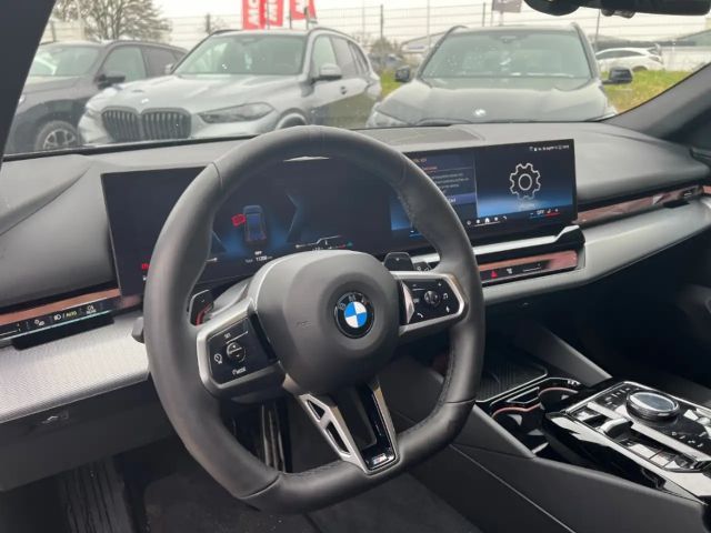 BMW 520 520i M-Sport Touring