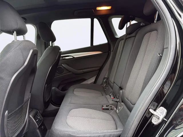 BMW X1 Advantage pakket xDrive25e