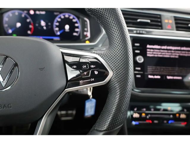 Volkswagen Tiguan 1.5 TSI DSG R-Line
