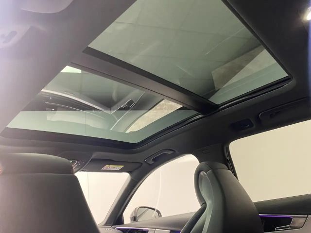 Audi RS4 Avant Quattro