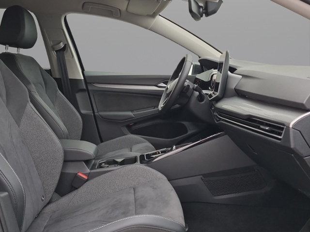 Volkswagen Golf 2.0 TDI DSG Style