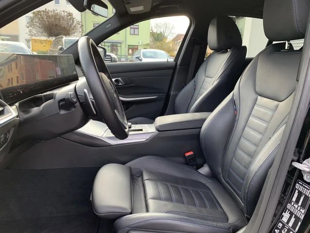 BMW 330 330i M-Sport Sedan xDrive