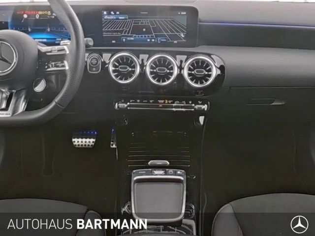 Mercedes-Benz A 35 AMG 4MATIC AMG Line