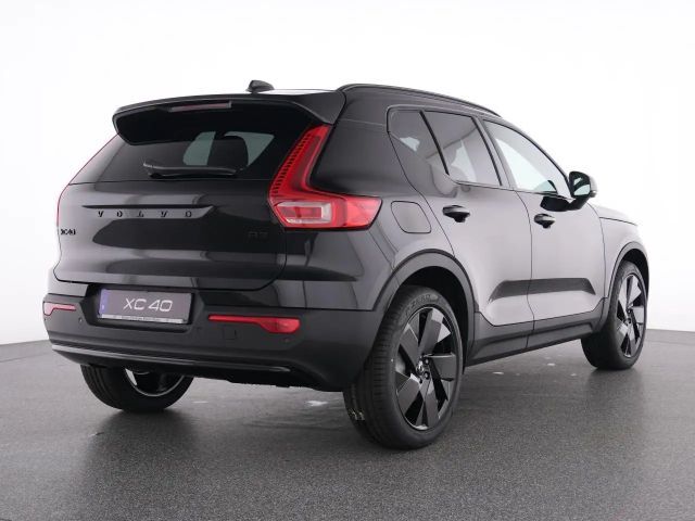 Volvo XC40 Plus