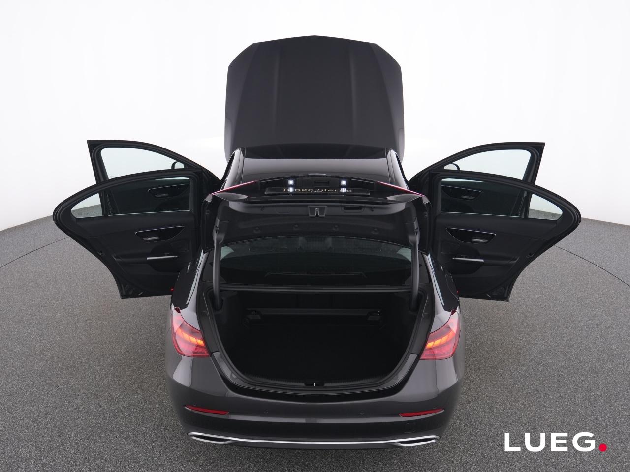 Mercedes-Benz C 200 AVANTGARDE Sedan