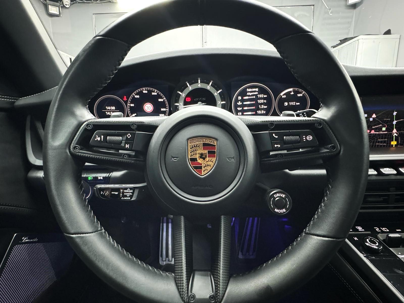 Porsche 911 4 992 Cabriolet Carrera GTS