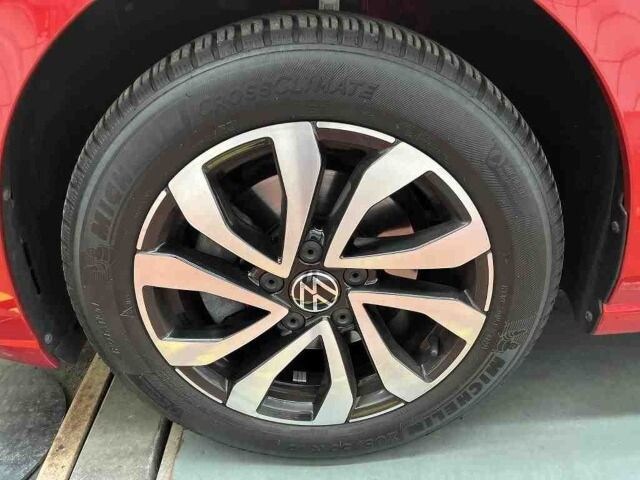 Volkswagen Golf 1.5 TSI Golf VIII