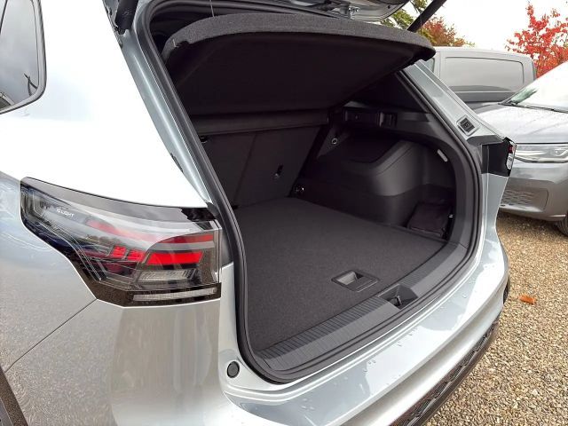 Volkswagen Tiguan 4Motion DSG R-Line