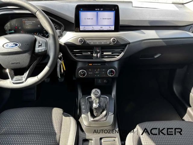 Ford Focus Cool & Connect Wagon