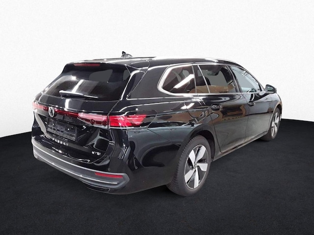 Volkswagen Passat 1.5 eTSI Business DSG Variant