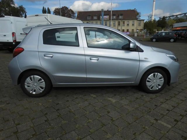 Mitsubishi Space Star Star