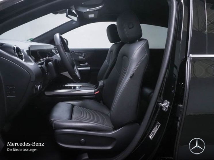 Mercedes-Benz GLA 180 Progressive