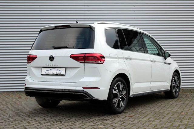 Volkswagen Touran DSG R-Line