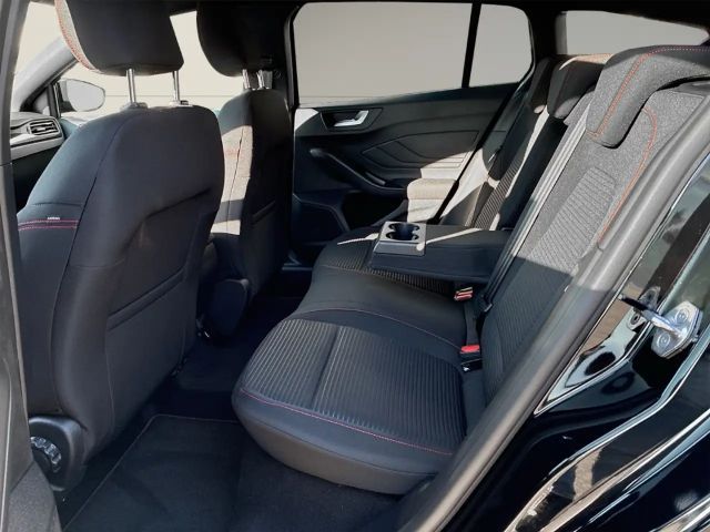 Ford Focus ST Line Wagon