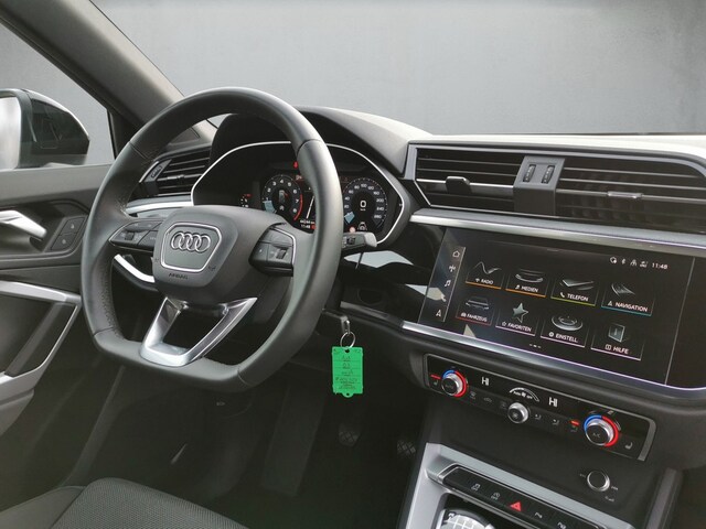 Audi Q3 35 TFSI S-Line