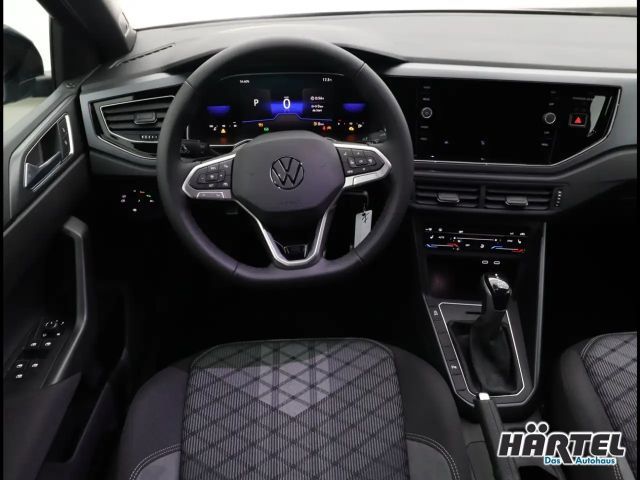 Volkswagen Polo 1.0 TSI DSG R-Line