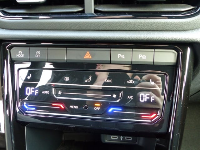 Volkswagen T-Roc 1.5 TSI DSG *AHK*LED*PDC*