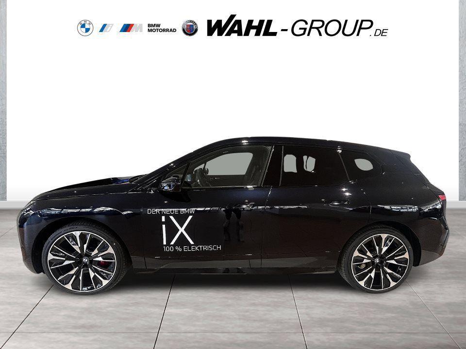 BMW iX xDrive45
