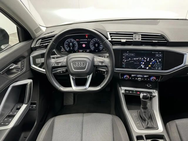 Audi Q3 Hybride S-Line S-Tronic