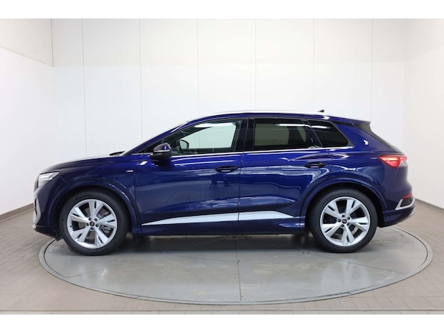 Audi Q4 e-tron SUV 45 e-tron Audi Q4 e-tron
