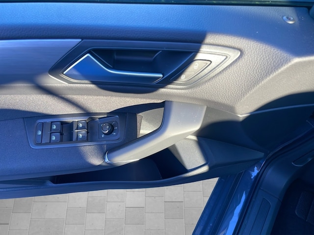 Volkswagen Touran 1.5 TSI Comfortline