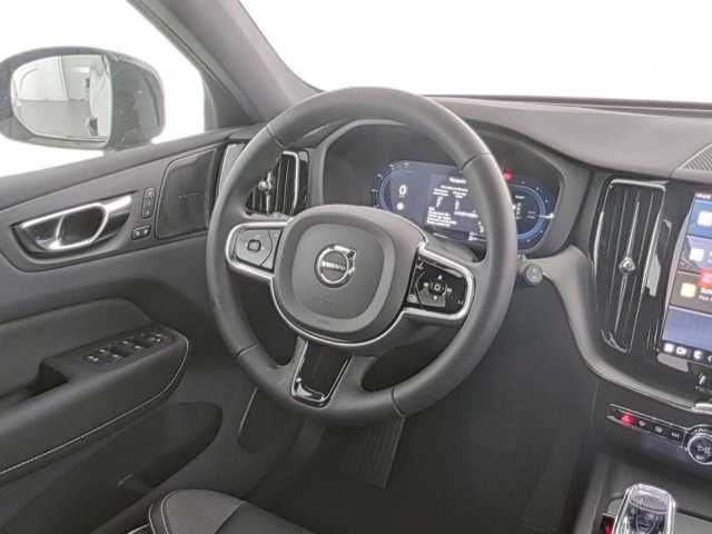 Volvo XC60 AWD Dark Plus Recharge