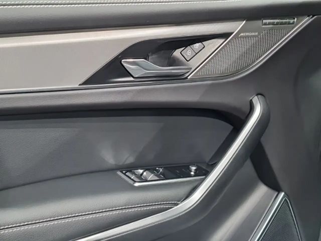 Jaguar F-Pace AWD D300 R-Dynamic