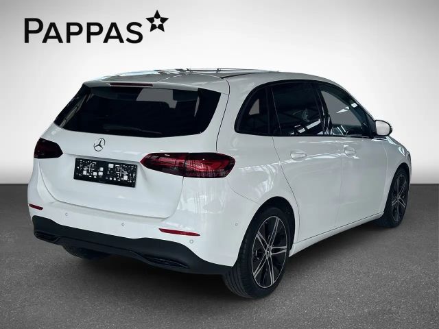 Mercedes-Benz B 180 B 180 d Progressive Sedan