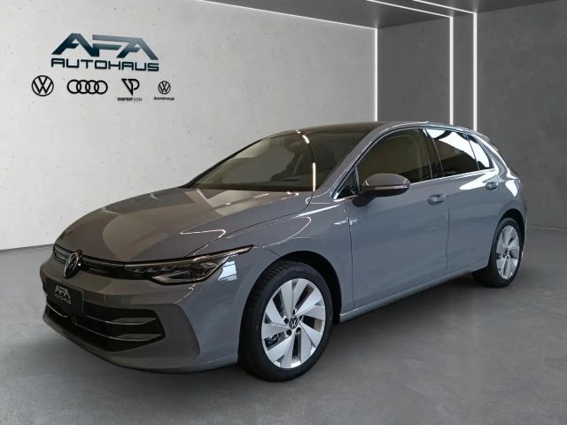 Volkswagen Golf DSG Golf VIII IQ.Drive Style