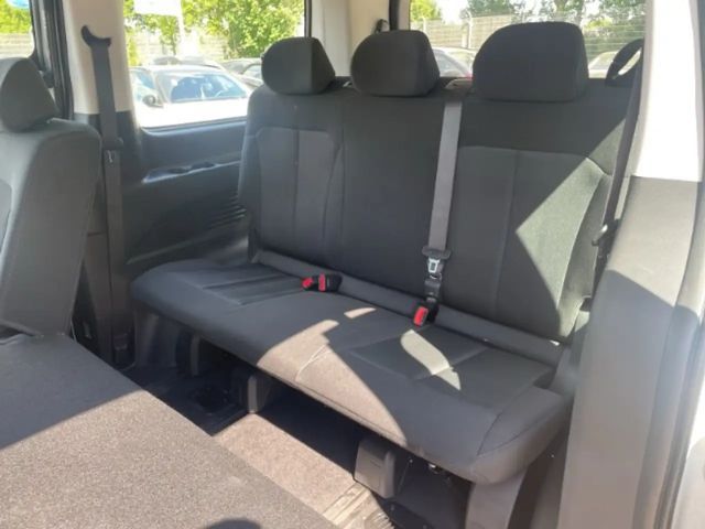 Hyundai Staria Trend