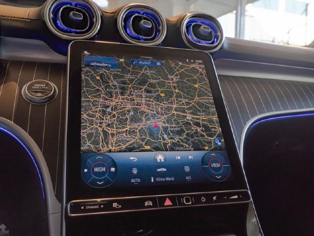 Mercedes-Benz C 220 AMG Line C 220 d Sedan