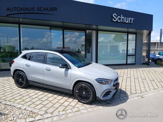 Mercedes-Benz GLA 200 