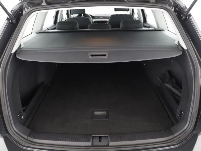 Volkswagen Passat Business DSG Variant