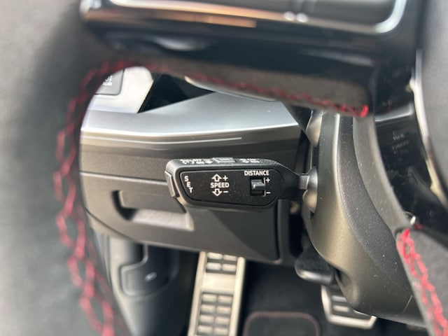 Audi RS3 Quattro S-Tronic Sedan