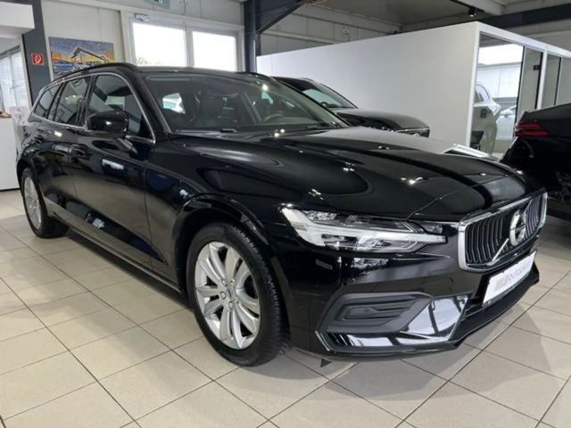 Volvo V60 Momentum