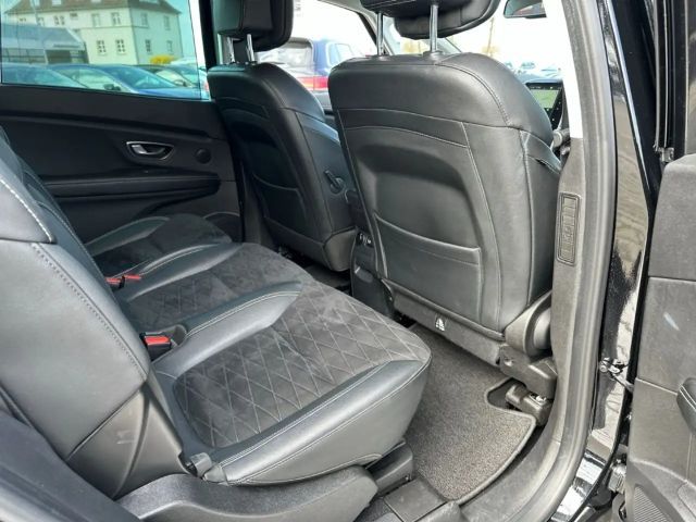 Renault Grand Scenic Bose EDC Grand TCe 140