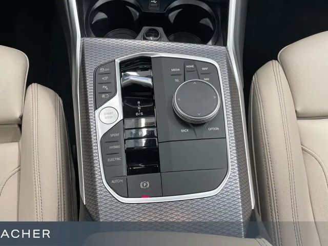 BMW 330 330e M-Sport Touring xDrive