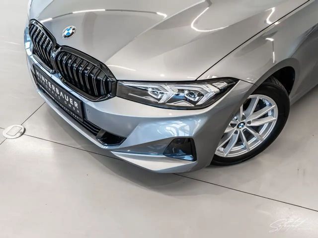 BMW 320 320d Touring xDrive