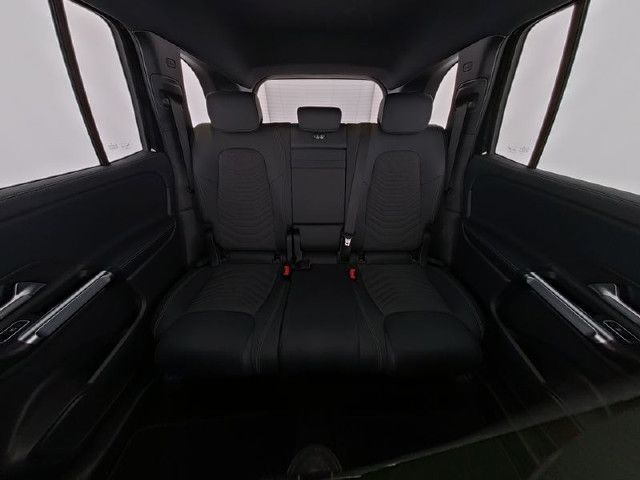 Mercedes-Benz EQB 300 4MATIC