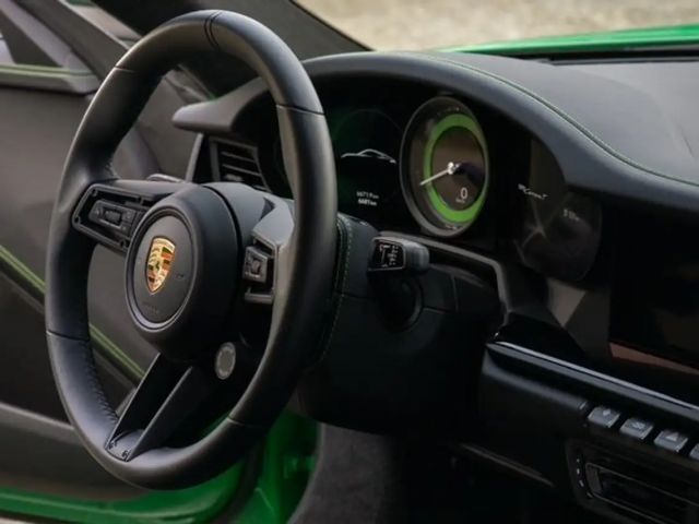 Porsche 992 Carrera Coupé Turbo