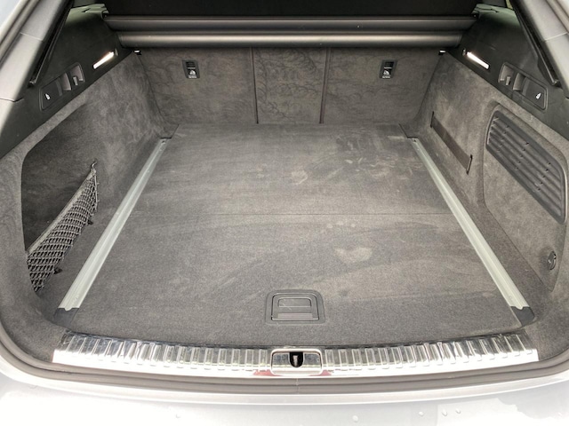 Audi A6 40 TDI Avant S-Tronic