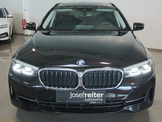 BMW 530 530e Touring