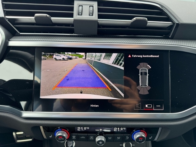 Audi Q3 35 TFSI S-Line S-Tronic