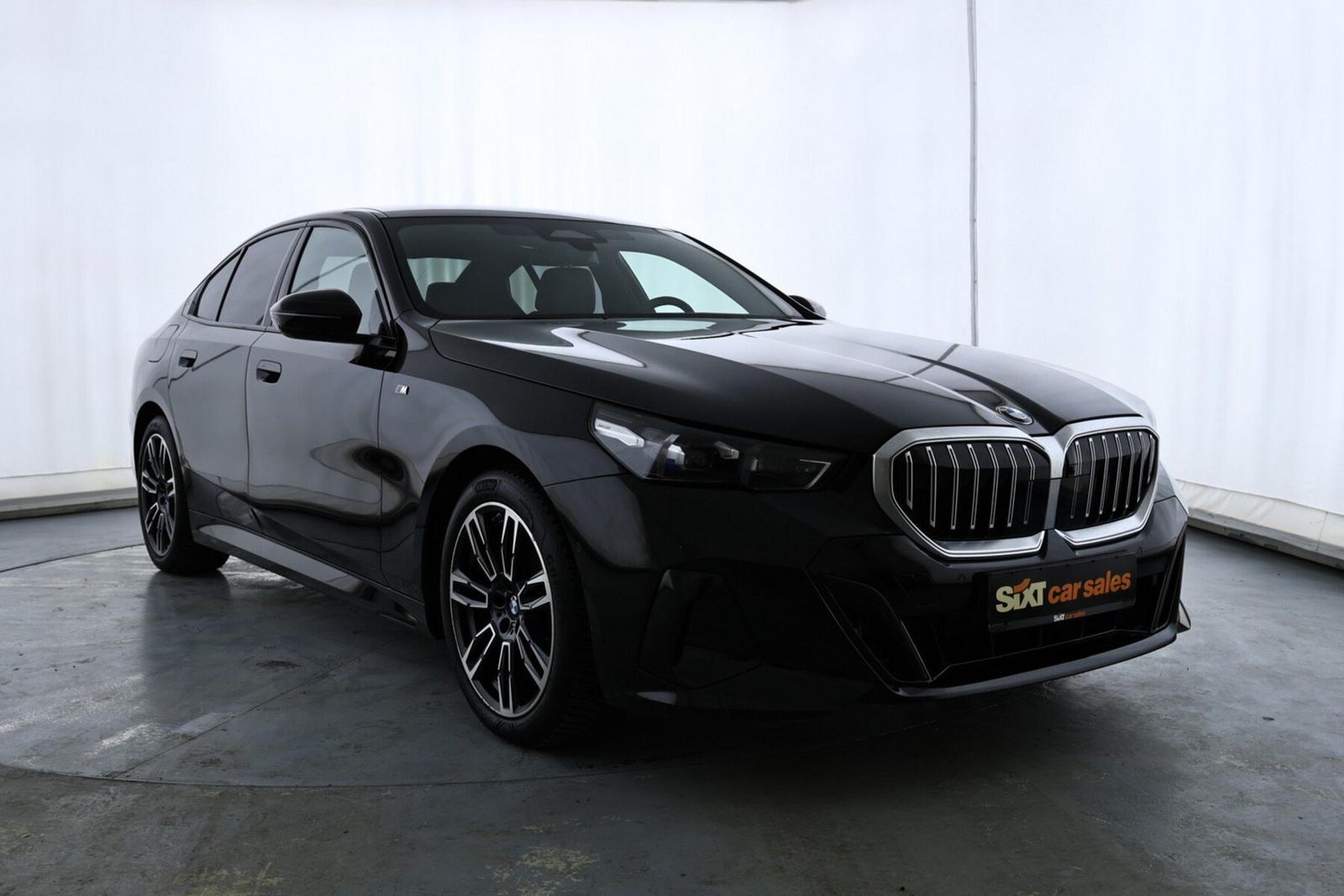 BMW 520 520i M-Sport Sedan