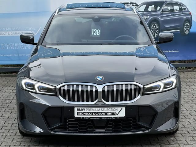 BMW 330 330d M-Sport Touring