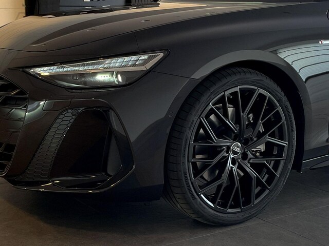 Audi A6 Avant Quattro S-Tronic