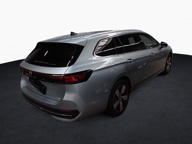 Volkswagen Passat 1.5 eTSI Business DSG