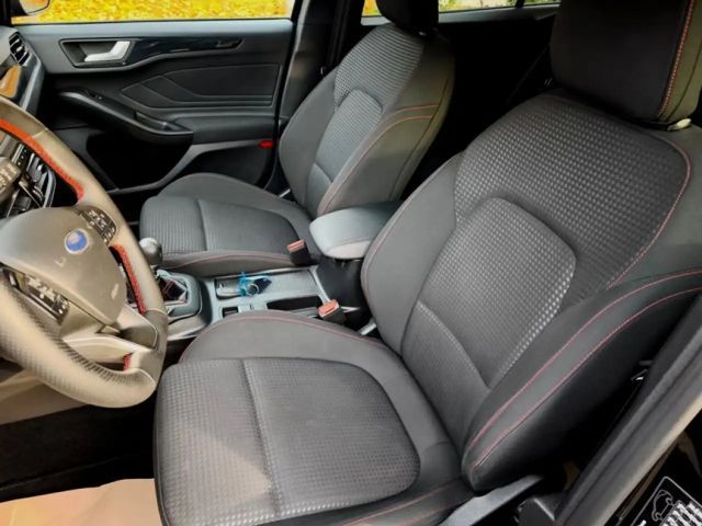 Ford Focus EcoBoost ST Line Wagon