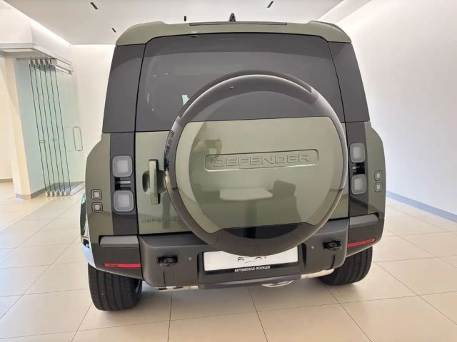 Land Rover Defender 110 Dynamic HSE